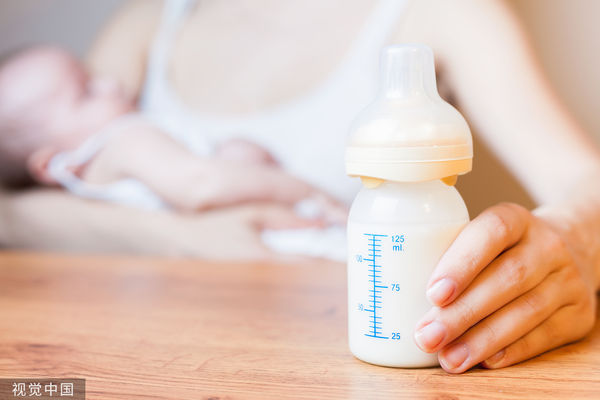 ▲▼奶粉,奶瓶,餵奶,嬰兒,新生兒,寶寶。（圖／CFP）