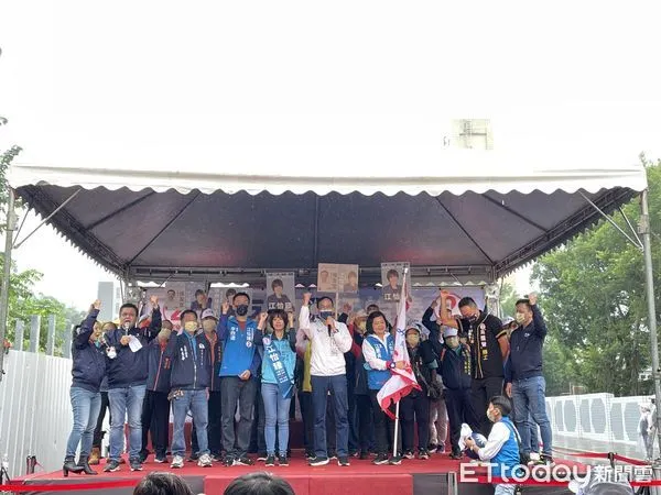 ▲▼朱立倫於江怡臻競選總部成立大會。(圖/記者鄭佩玟攝)