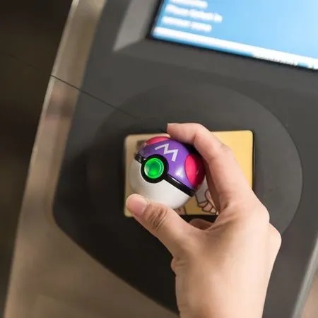 寶可夢造型悠遊卡-3D大師球(圖/Pinkoi提供)