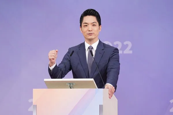 ▲▼台北市長候選人電視辯論會-蔣萬安、陳時中、黃珊珊。(圖/台北市長候選人電視辯論會主辦方提供)