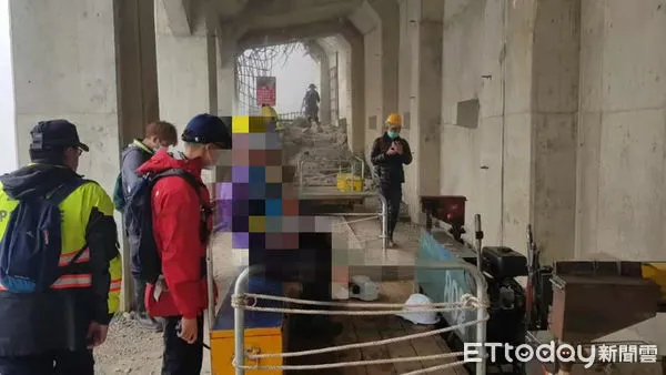 ▲▼ 嘉義眠月線傳登山客摔傷。(圖/記者翁伊森翻攝)