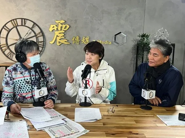 ▲▼黃珊珊接受《新聞不芹菜》節目訪問。(圖/《新聞不芹菜》提供)