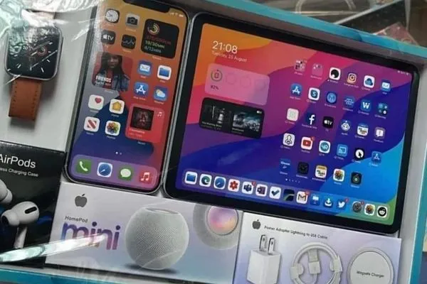 ▲▼網友爸爸擔心阿公不會用蘋果,老闆的回應讓人瞬間秒懂。(圖/翻攝自Facebook/爆廢公社公開版)