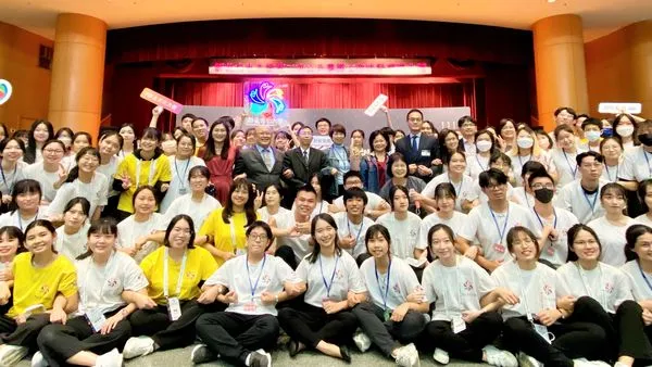 ▲▼新北文化大使授證!59位學子脫穎而出 投入藝文場館運作。(圖/新北市文化局提供)