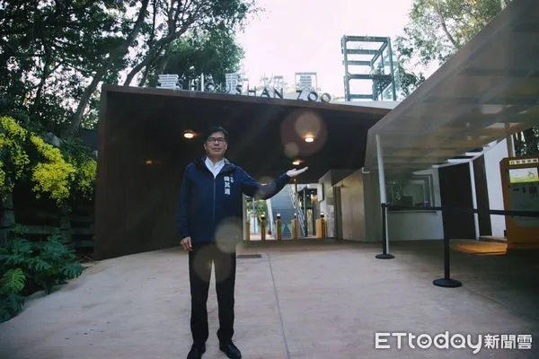 ▲市長陳其邁邀請大小朋友來壽山動物園參觀。(圖/記者許宥孺翻攝)