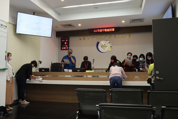 ▲▼ 無照駕駛又拒絕酒測!高雄男不繳18萬罰鍰慘了,名下土地直接被拍賣。(圖/記者賴文萱翻攝)