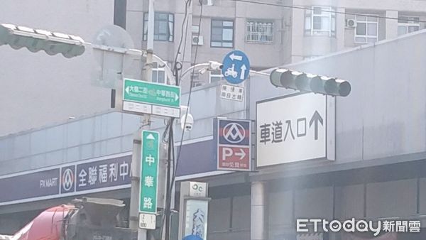 ▲台南市永康區中華路科技執法短短一週，A2交通事故下降16件降幅達57％。（圖／記者林悅翻攝，下同）