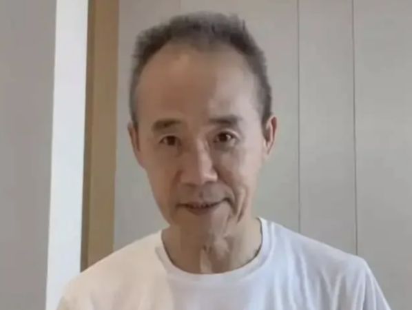 ▲71歲的大陸地產教父、萬科集團創辦人王石。(圖/翻攝紅星新聞)