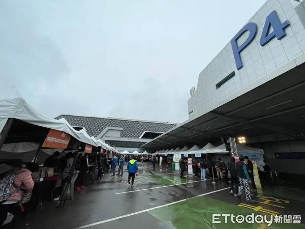 ▲▼ 迎接疫後有感復甦 桃園機場購物祭熱鬧登場!消費滿額抽、享美食、人氣歌手開唱 好吃好逛又好玩 。(圖/業者)