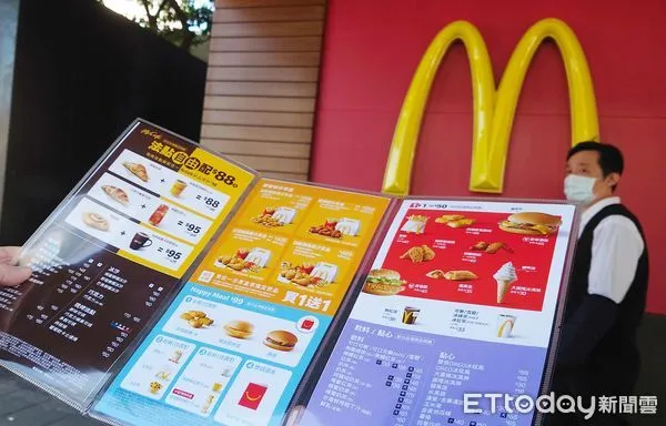 ▲▼麥當勞 套餐漲價。(圖/記者屠惠剛攝)