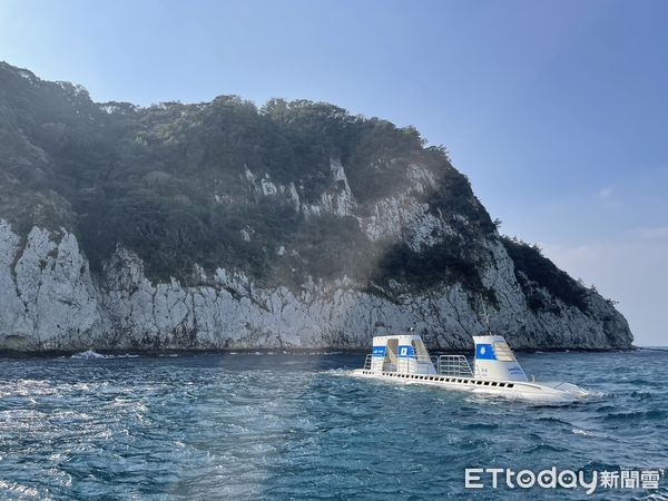 ▲▼濟州島潛水艇。（圖／記者周姈姈攝）