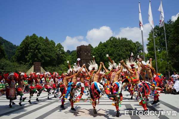 ▲新年將屆，九族文化村提供跨年優惠價、櫻花祭早鳥價、魚池鄉民免費活動等優惠方案。（圖／九族文化村提供）