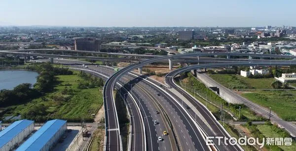 ▲▼國2甲線工程完工。(圖/高公局)