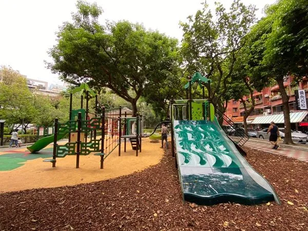 ▲▼慶城公園。(圖/台北市政府工務局公園路燈工程管理處提供)