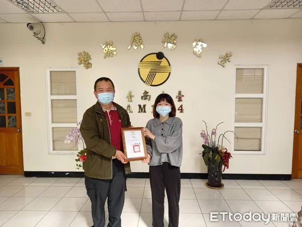 ▲台南市消防局第二大隊4日上午,與警察廣播電台台南分台合作,舉辦警雙語防火宣導活動。(圖/記者林悅翻攝,下同)