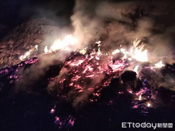 ▲台南市消防局特別提醒,過年期間減少家中雜物之堆積、燃燒金紙務必隨時有人在旁看管,避免飛火引火,致不可挽回的遺憾。(圖/記者林悅翻攝,下同)