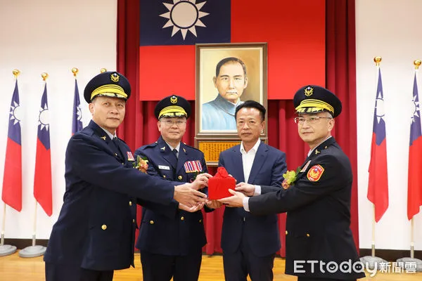 ▲▼ 嘉義縣警察局長交接林宏儒接新任局長 。(圖/嘉義縣政府提供)