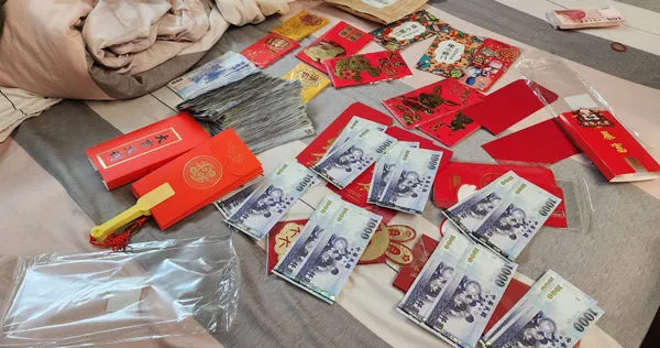 人父包出去的紅包,5年加起來可以買一台特斯拉。(圖/翻攝自爆怨2公社)