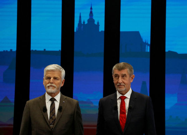 ▲▼捷克總統候選人帕維爾（Petr Pavel，左）與巴比斯（Andrej Babis，右）。（圖／路透）