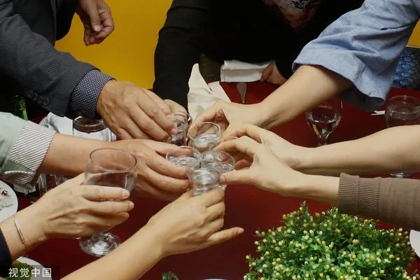 ▲喝酒,飲酒,白酒。(圖/CFP)