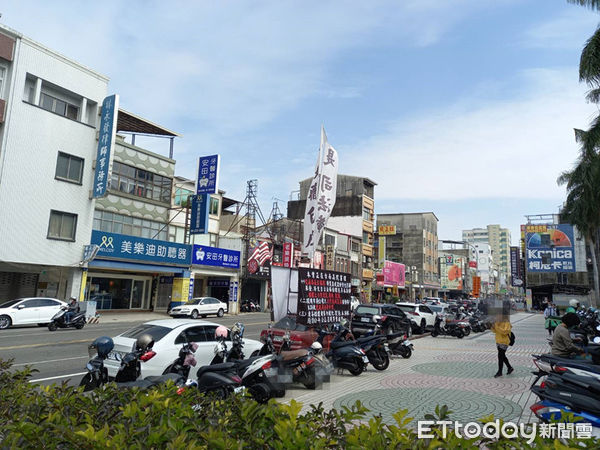 ▲台南十大傳奇台銀抗議車　拖吊17天後「強勢回歸」（圖／記者林悅翻攝）