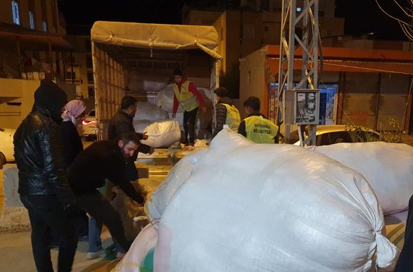 ▲▼土耳其與敘利亞6日發生規模7.8世紀強震,超過1.5萬人罹難。(圖/翻攝自Facebook/臺灣雷伊漢勒世界公民中心)