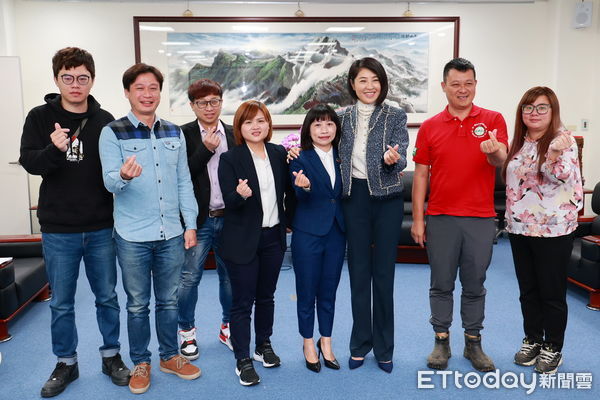 ▲青年代表拜會南投縣長許淑華。(圖/南投縣政府提供)