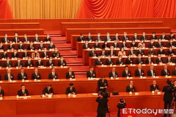 ▲大陸十四屆全國人大一次會議第五次全體會議。(圖/記者蔡儀潔攝)