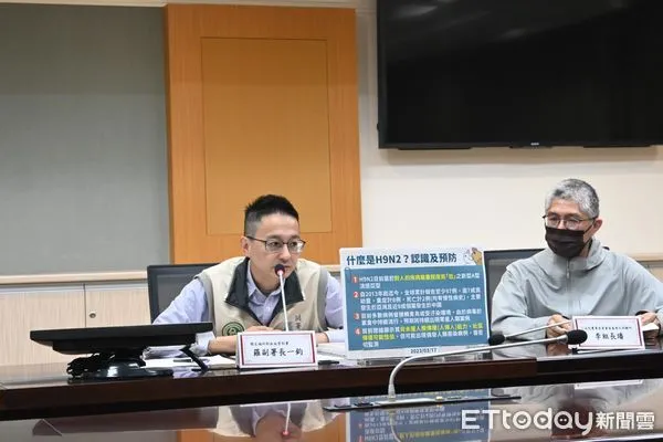 ▲▼國內首例H9N2禽流感,疾管署副署長羅一鈞3/17說明。(圖/防檢局提供)