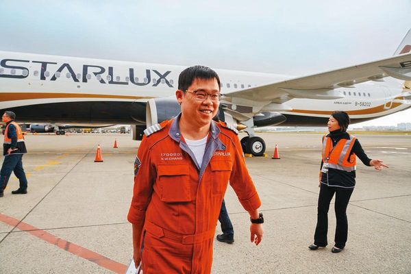 張國煒已退出戰局，專注經營星宇航空。（翻攝星宇航空臉書）