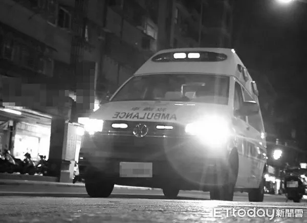 ▲▼ 救護車。(圖/記者陳雕文翻攝)