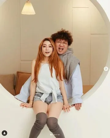▲依依瞞著男友訂愚人節披薩。(圖/翻攝自Instagram/sherry11ee)
