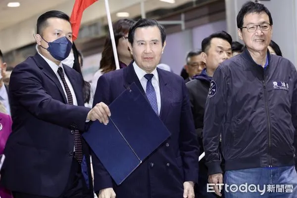 ▲▼馬英九結束中國訪問行程返台。(圖/記者李毓康攝)