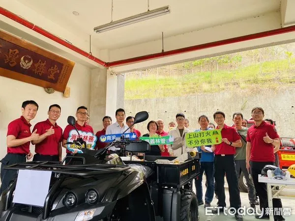 ▲為有效降低山林火災發生及精進山林火災搶救戰術,南消第四與第二大隊,會同林務局嘉義林管處玉井工作站,召開強化山林火災研討工作會議。(圖/記者林悅翻攝,下同)