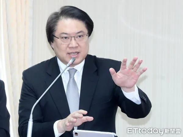 ▲▼內政部長林右昌 警政署長黃明昭 移民署長鍾景琨 出席內政委員會 答詢。(圖/記者屠惠剛攝)