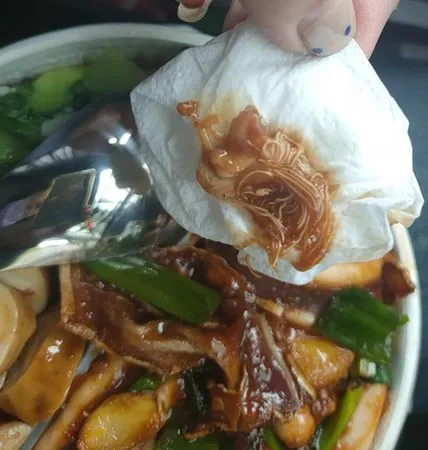 ▲▼。(圖/翻攝自Facebook/爆怨公社)