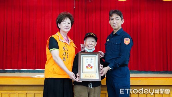 ▲▼新莊警分局舉辦警察志工在職教育訓練,340名熱心志工出席 。(圖/記者陳以昇翻攝)