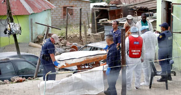 南非一家爆滅門血案 陌生人闖入大屠殺「7女3男遭槍擊慘死」