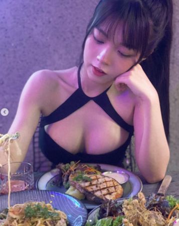 ▲▼瑋兒。(圖/翻攝自Instagram/diorwynn)