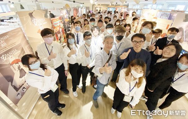 ▲健行科大數位多媒體設計系舉行畢業展,師生歡迎各界前往參觀指教。(圖/記者沈繼昌翻攝)