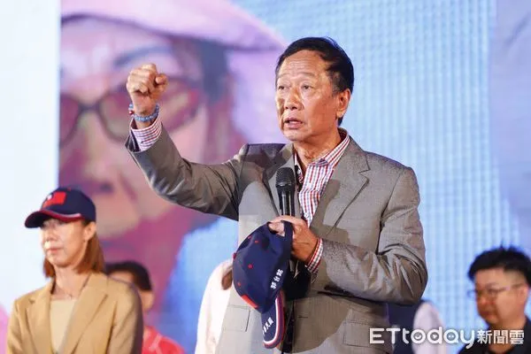 ▲▼ 郭台銘【為台為民全民造勢】板橋場。(圖/記者湯興漢攝)