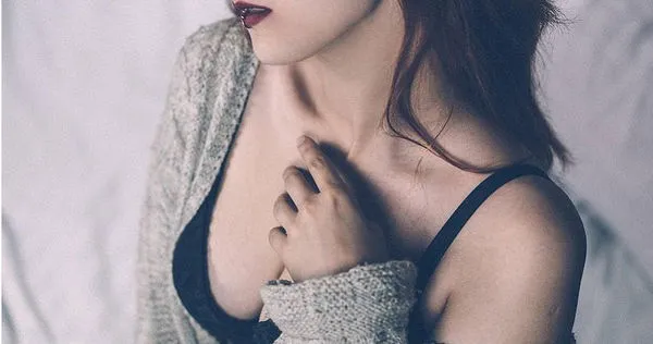 女子聲稱妻子要像妓女一樣服侍自己的丈夫。(示意圖/Pixabay)