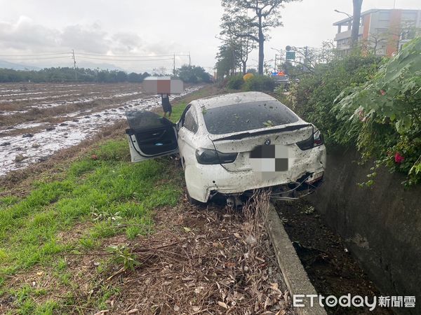 ▲枋寮鄉台1線北上434公里時發生交通事故            。（圖／記者陳崑福翻攝）