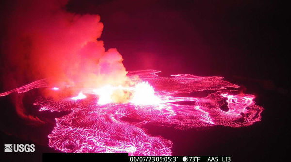 ▲▼ 美國基拉韋厄火山（Kilauea Volcano）6月7日凌晨噴發。（圖／達志影像／美聯社）