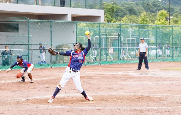 ▲U15亞洲盃女子壘球賽中華對新加坡           。（圖／中華壘協提供）