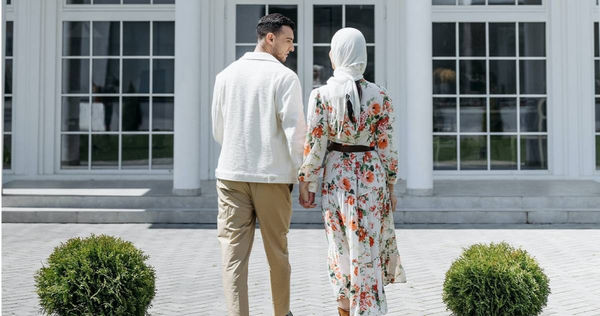 家事律師建議新人們別急著婚後買房。(示意圖/Pexels)