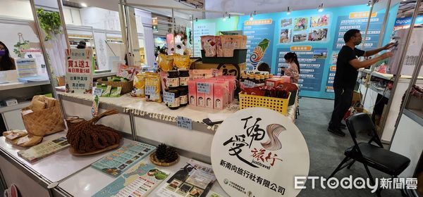 ▲來趣台東FUN暑假!水保局台東分局推看熱氣球+農遊體驗買1送1。(圖/記者游瓊華攝)