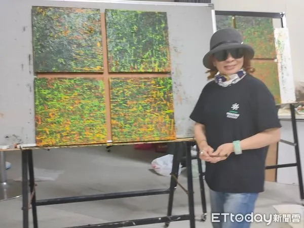 ▲擔任國際府城粉彩協會理事的吳燕如,作品試圖探索自然和生命之間微妙的連結,她將舉辦「花草間」吳燕如油畫個展,歡迎參觀。(圖/記者林悅翻攝)