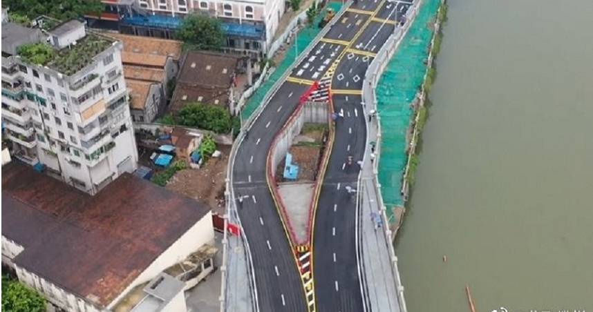 住家周圍被高速公路包圍 「最牛釘子戶」堅持不搬:這裡安靜又舒適