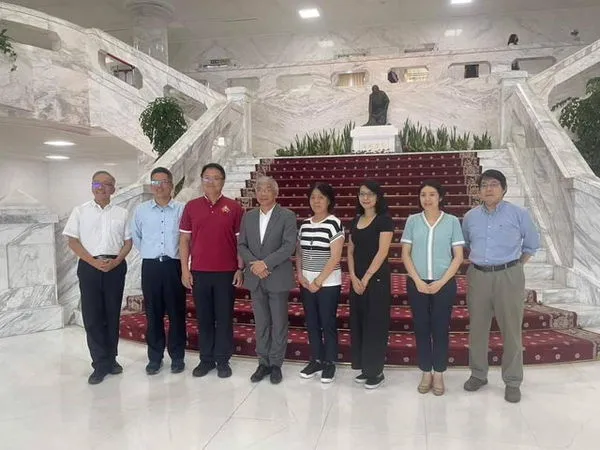 圖1:世新師長與台塑高層共同規劃營隊活動。圖2:台塑企業輔導的在地農戶。圖3:將安排學員參訪綠色港口。(圖/世新大學提供)